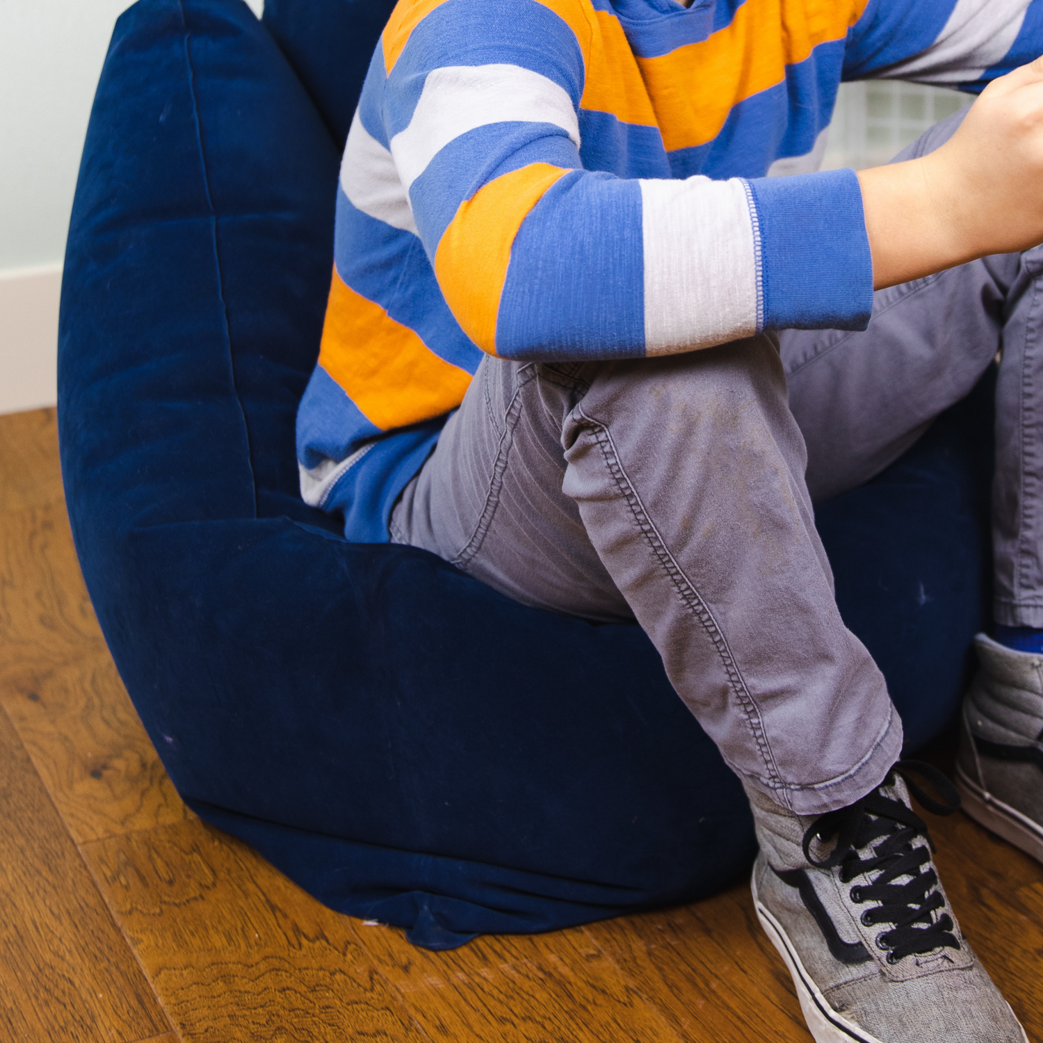 Comfy Cozy Peapod Inflatable Chair for Kids by Bouncyband®