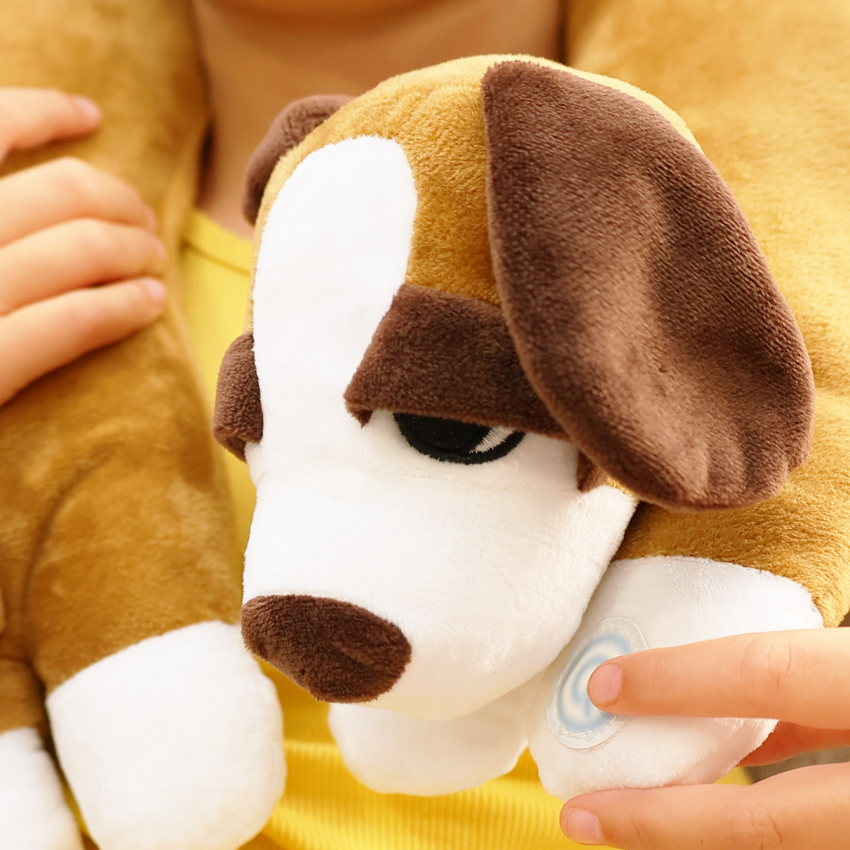 Sensory Vibrating Neck Pillow by Bouncyband®