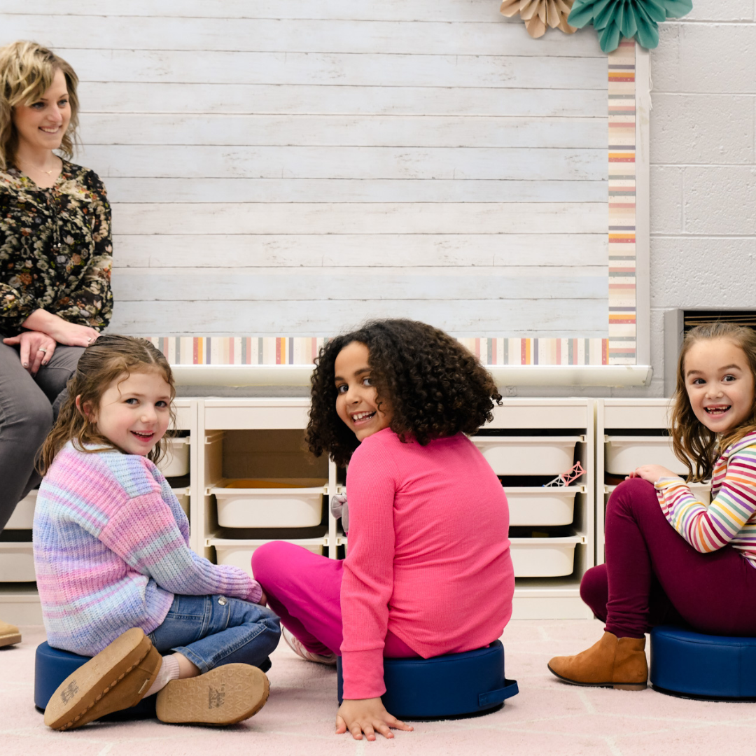 Soft-Twisty Floor Seat 4 pc Flexible Seating Pack by Bouncyband®