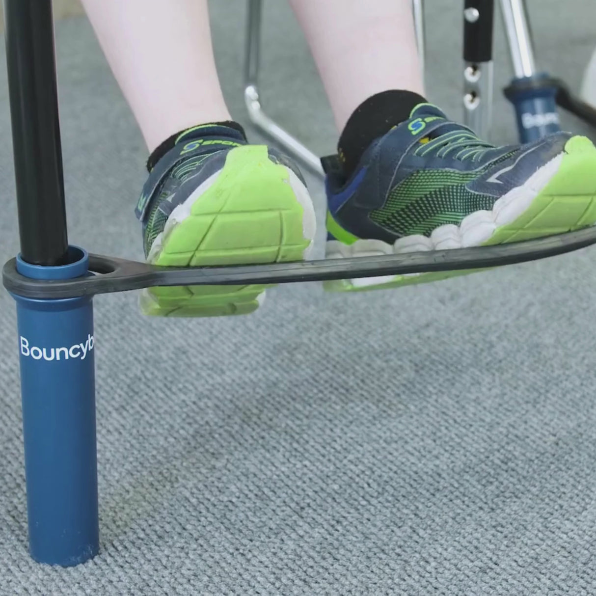 Bouncyband® for Wide Desks 31–38"